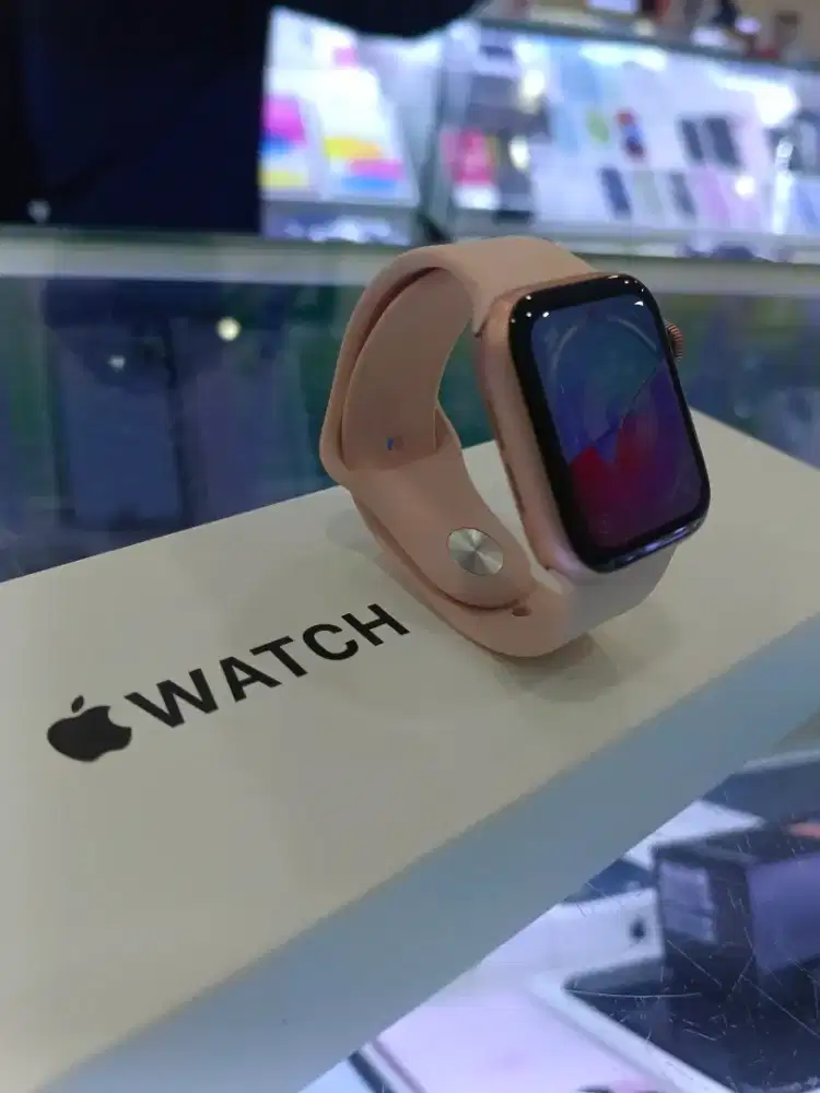 APPLE WATCH SE GEN 1 40MM PINK