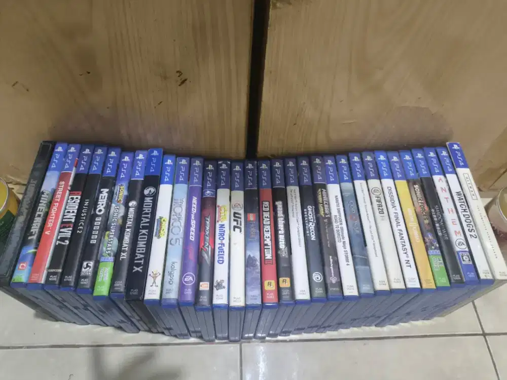 Kaset disk bd ps playstation 4