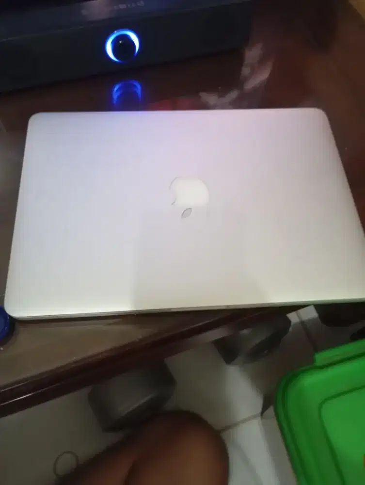 Macbook pro 13 8/128 gb (2015)