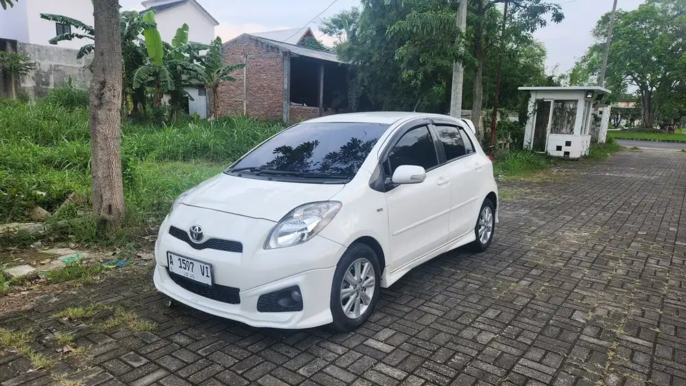 Toyota Yaris 2012 Bensin