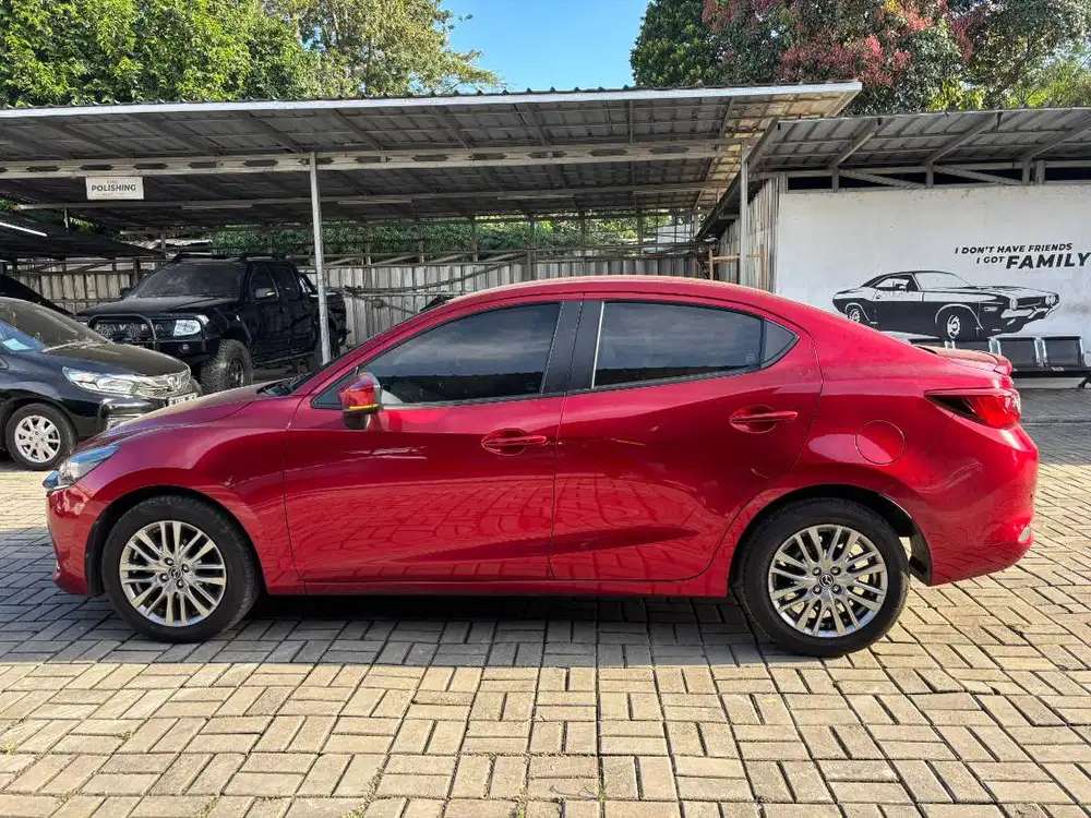 Mazda 2 1.5 GT Skyactiv Bensin-AT 2023 SOUL RED (SEDAN)