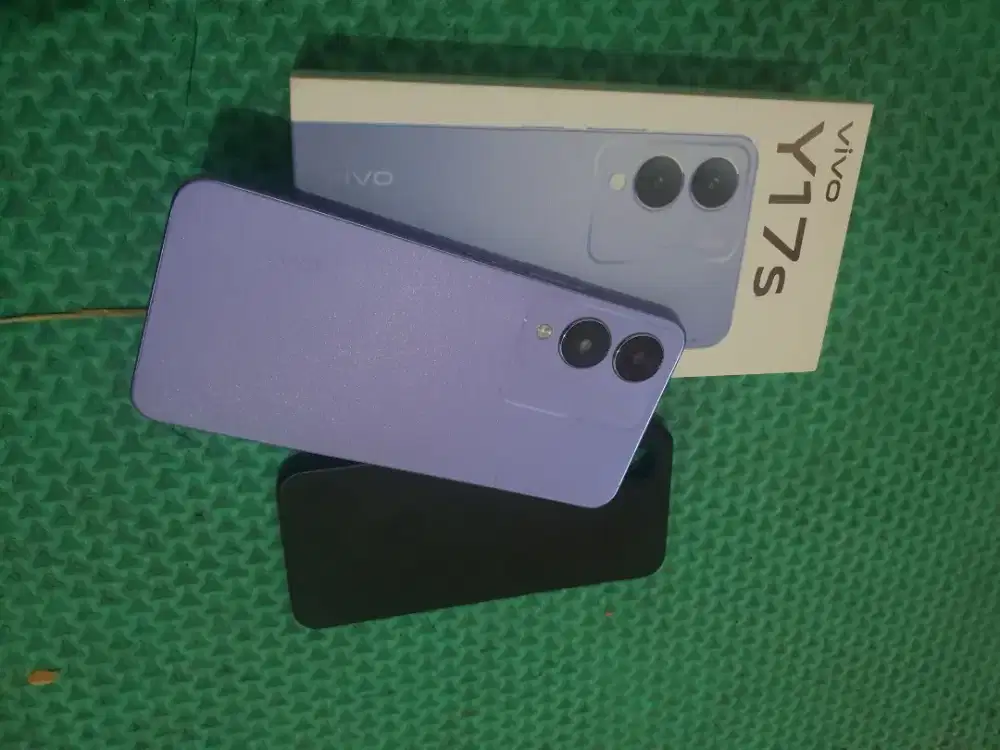 Vivo y17s ram 4+4/128 fullsett