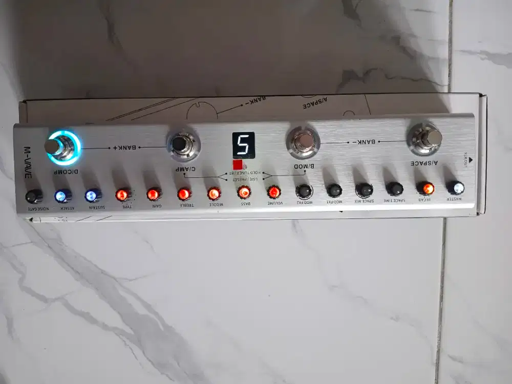 Efek bass/gitar akustik merk Tank - B.efek multifungsi/portebel