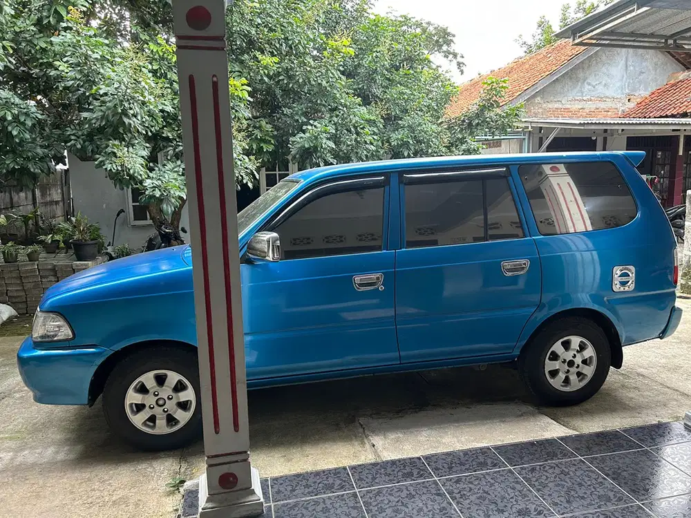 Toyota Kijang 2002 Bensin