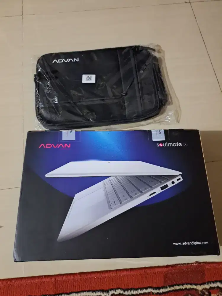 Laptop advan soulmate X1 BNIB