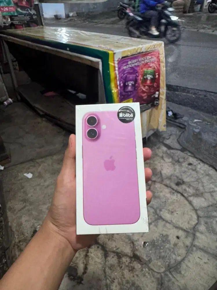 Iphone 16 Basic pink 128gb New Segel Garansi blibli