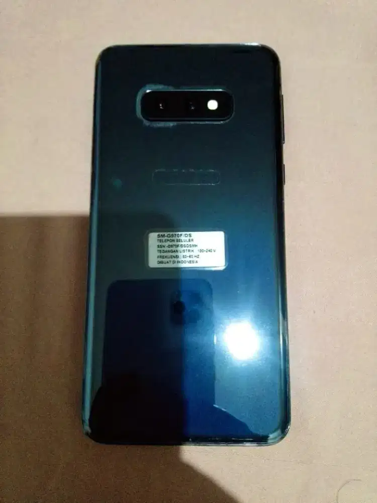 Samsung Galaxy S10 E