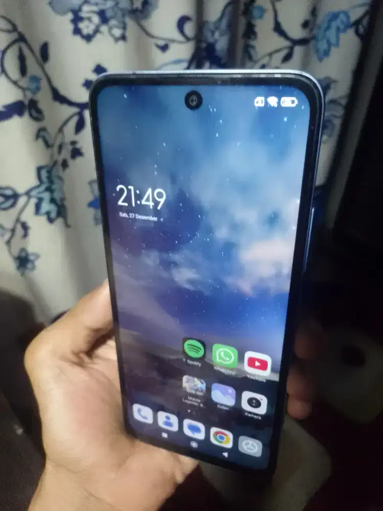 Redmi 12 8/256 hp only, no minus.