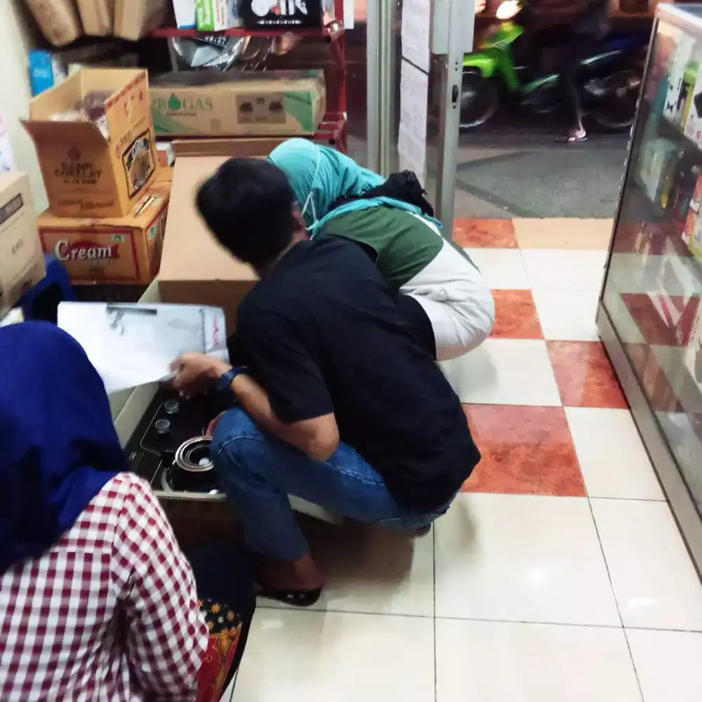 Kompor kaca tanam 3 tungku garansi