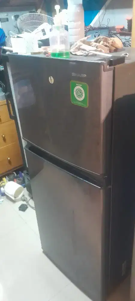 Kulkas 2 pintu sharp