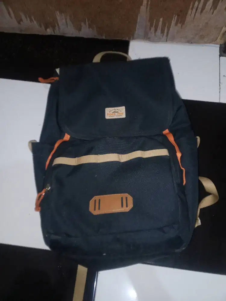 Tas eger junior holie pack 18L