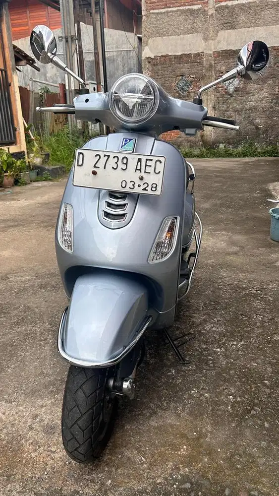 DIJUAL Vespa LX 125 I-get