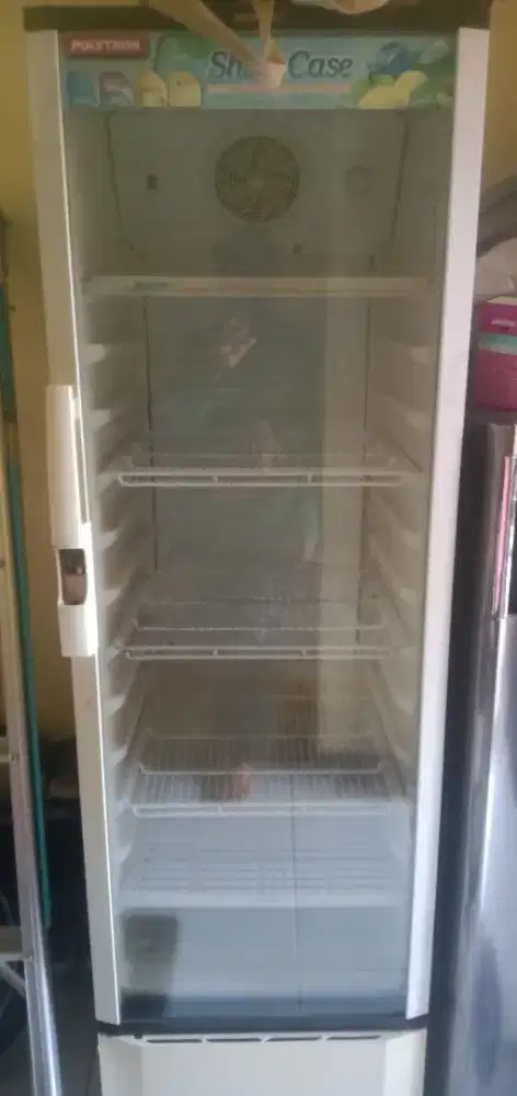 Pendingin minuman Polytron