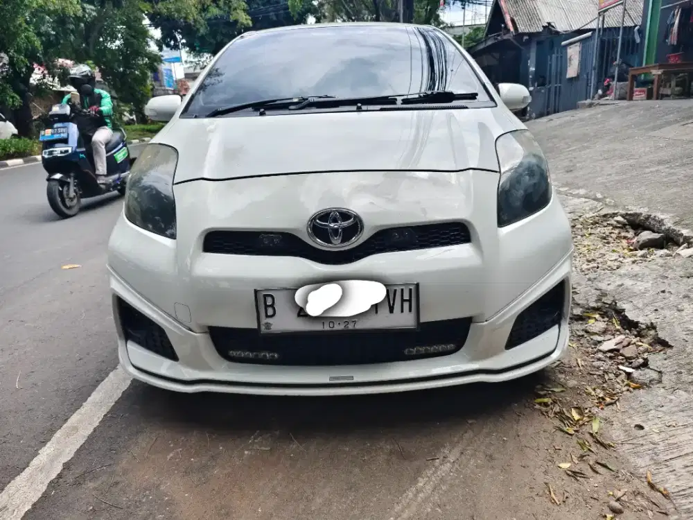TOYOTA YARIS TRD SPORTIVO 2013 AUTOMATIC YARIS BAKPAO