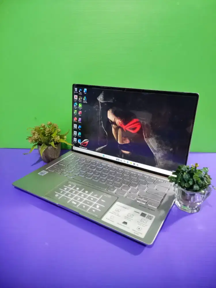 ASUS ZENBOOK 14 ULTRA UX434FAC-306 NUMPAD GEN 10 [Ram 8GB + SSD]