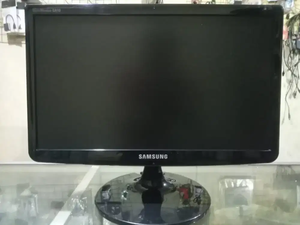 Monitor 19 Samsung Normal Lengkap