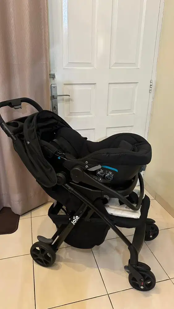 Joie Muze LX travel system
