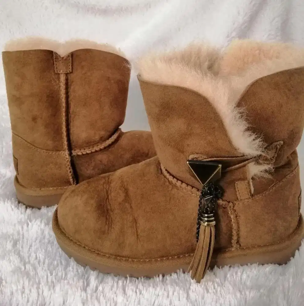 Sepatu UGG Boots Kids