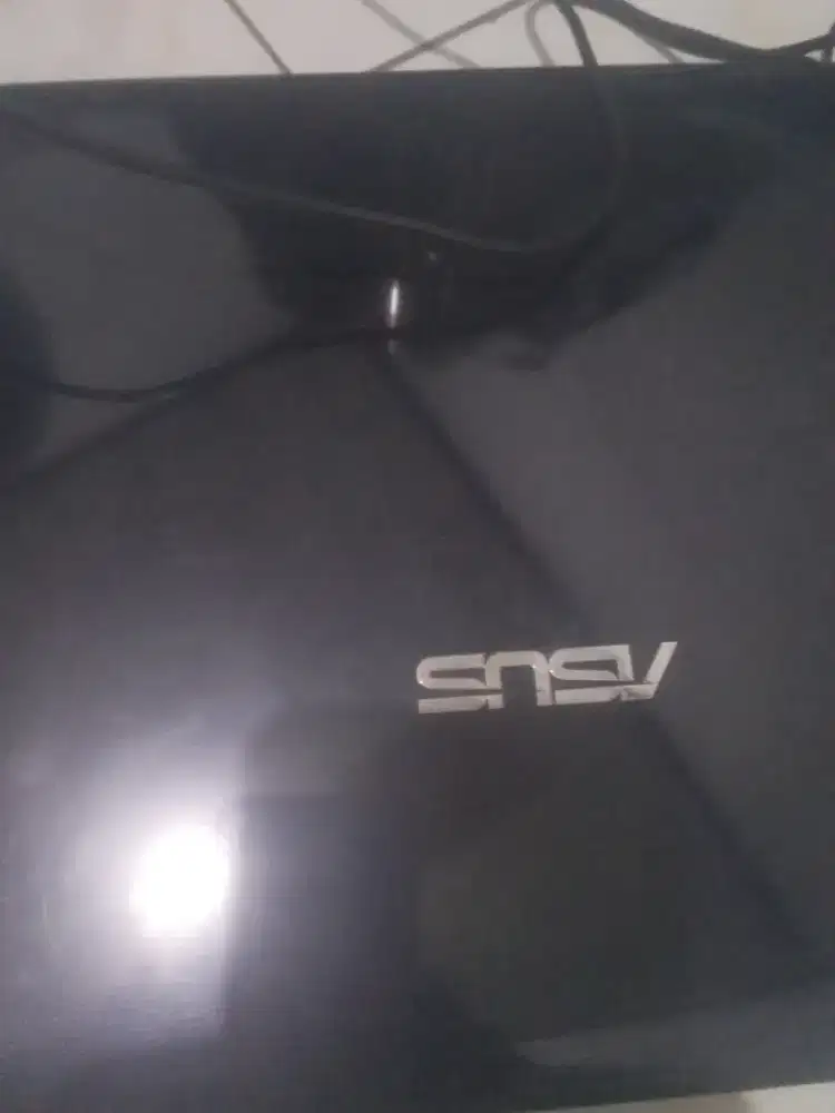 Laptop jual cpet.kondisi  bagus lengkap