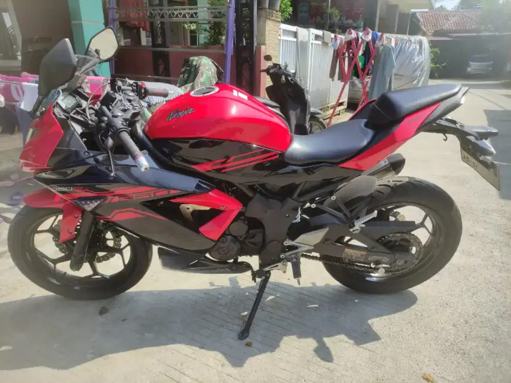 Ninja Mono 2017, km rendah.