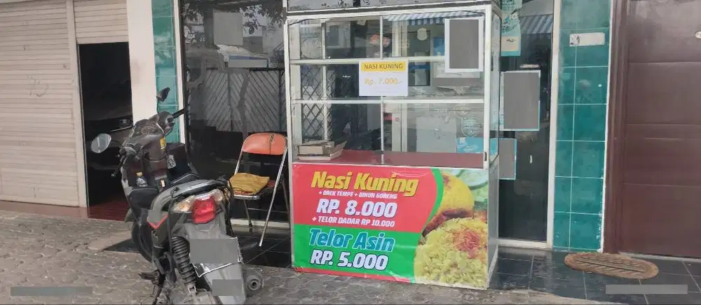 Gerobak Etalase  Serba Guna 4 pintu sliding, 4 gembok, untuk berjualan