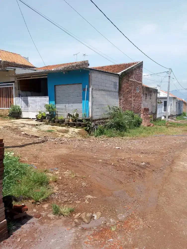 Rumah model minimalis diarea pegunungan yang sejuk