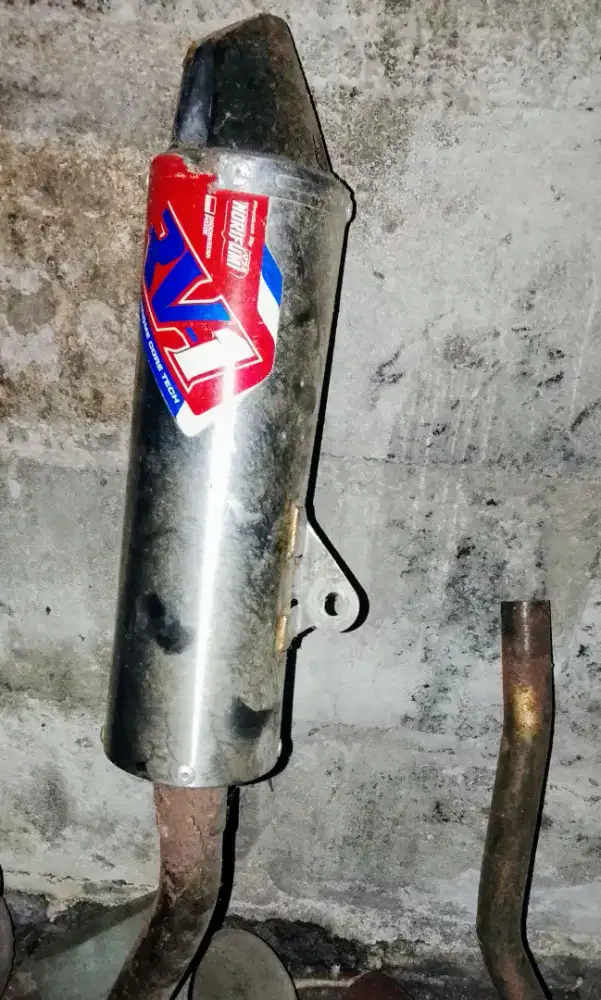 Kenalpot klx bekas kalem