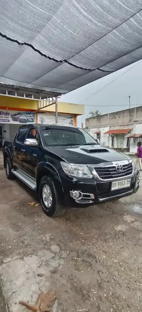 Toyota Hilux D.cabin 4x4 type G