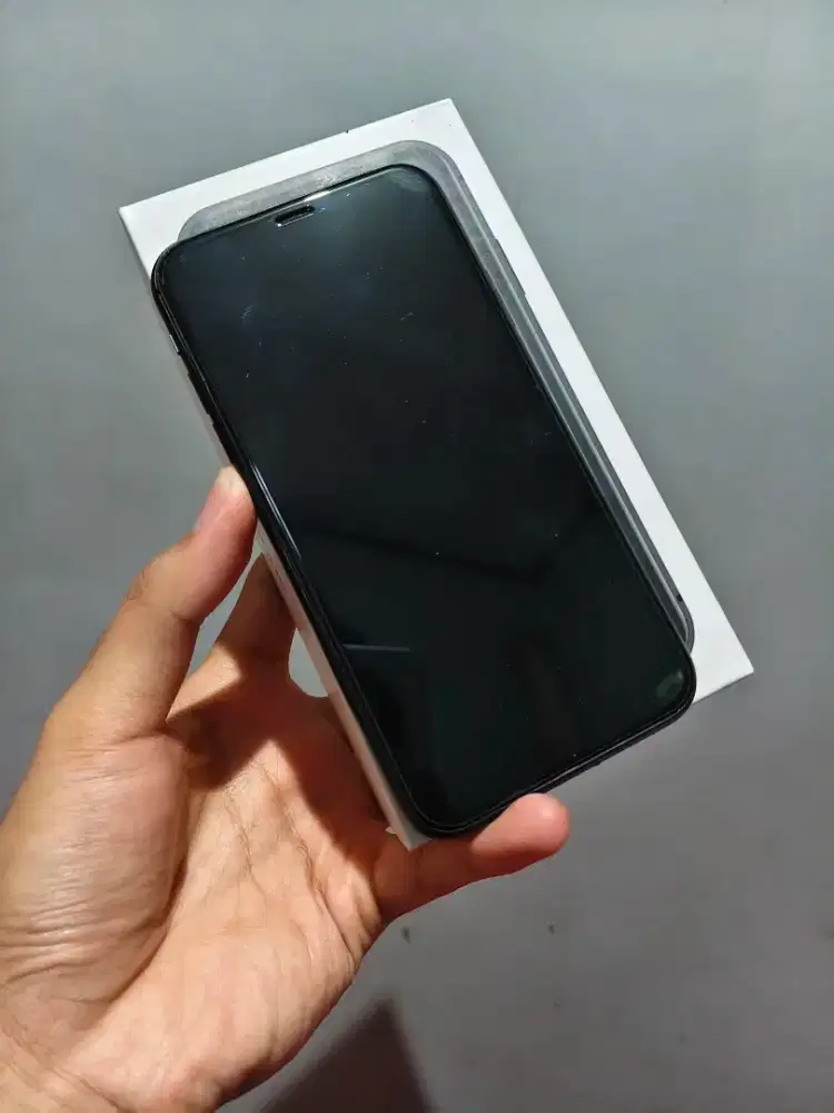 iPhone XR 64GB Inter Pemakaian Pribadi
