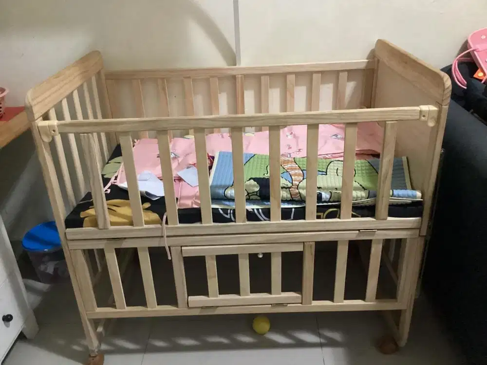 Ranjang bayi tempat tidur 0-10 tahun