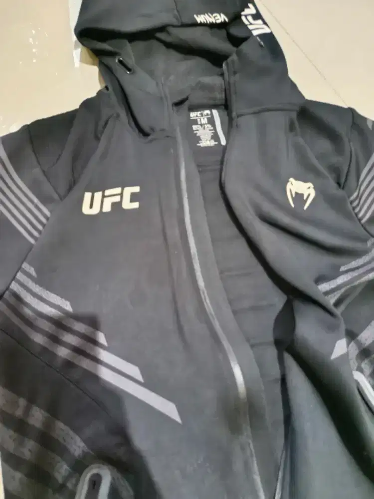 Lelang Atribut combat sport