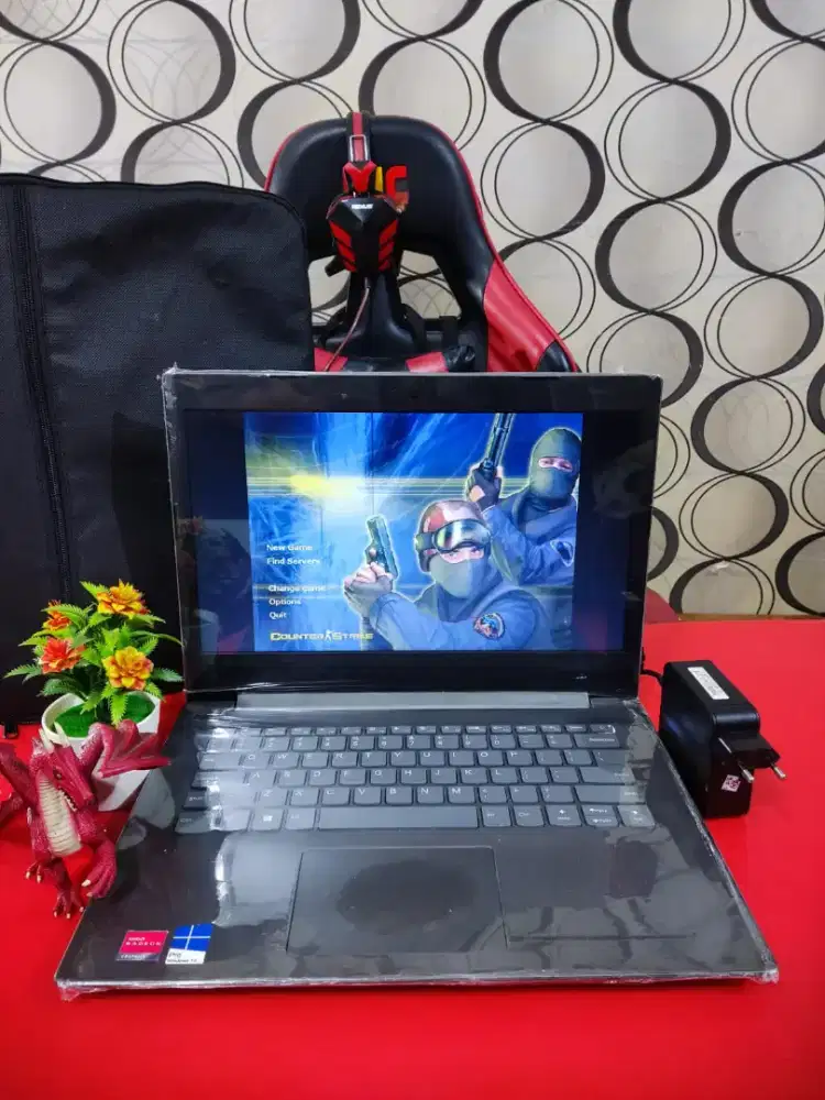 Lenovo Ideapad 330-81D5 DarkEdition [RAM 16GB + SSD 256Gb]