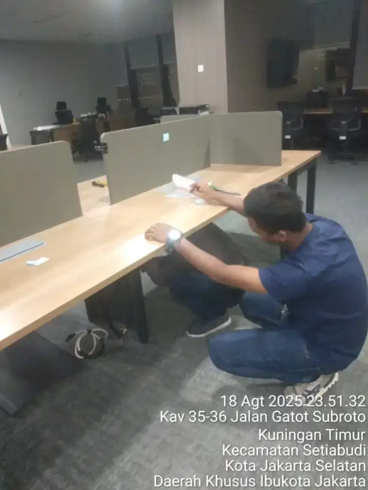 Tukang listrik panggilan