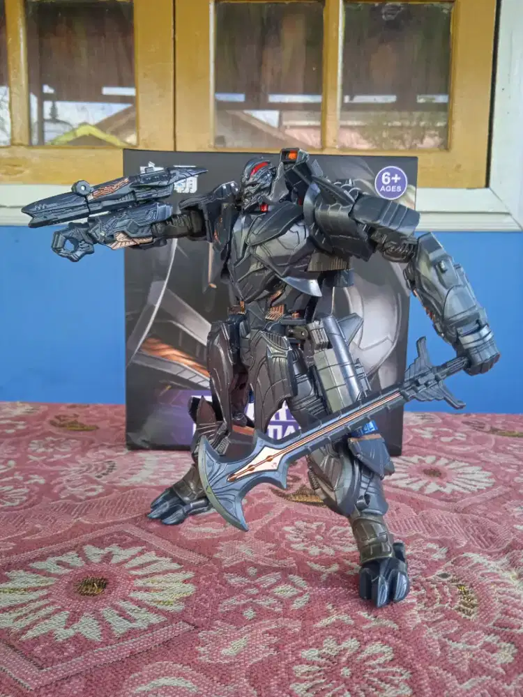 Robot Transformers Megatron ori BMB