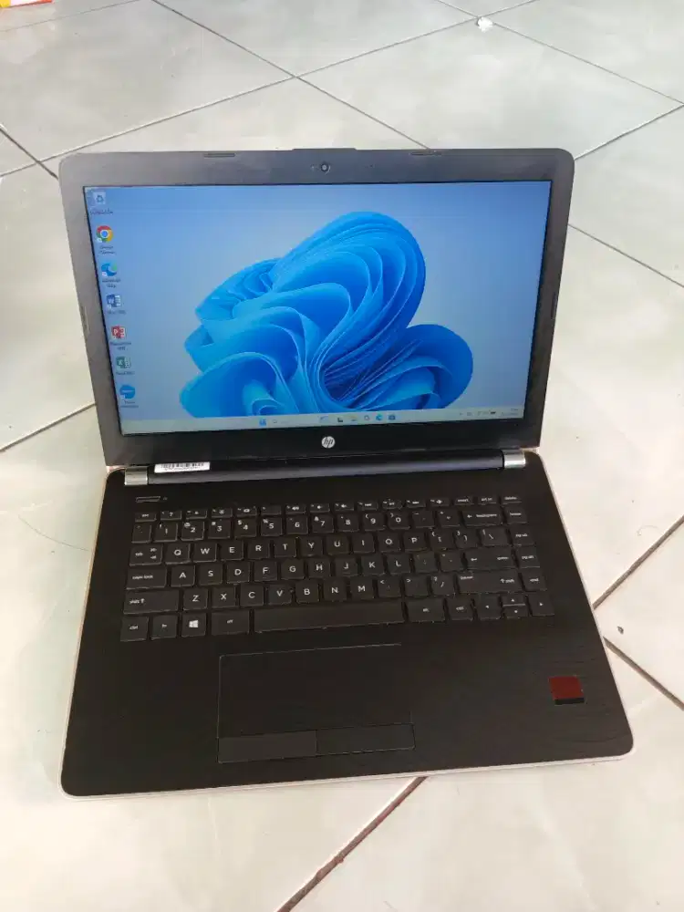 Laptop HP 14-BW002AX AMD A4-9420 Ram 4gb Hardisk 1Tb nominus