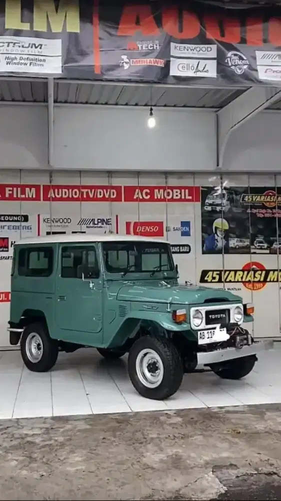 Toyota Hardtop FJ40 1981