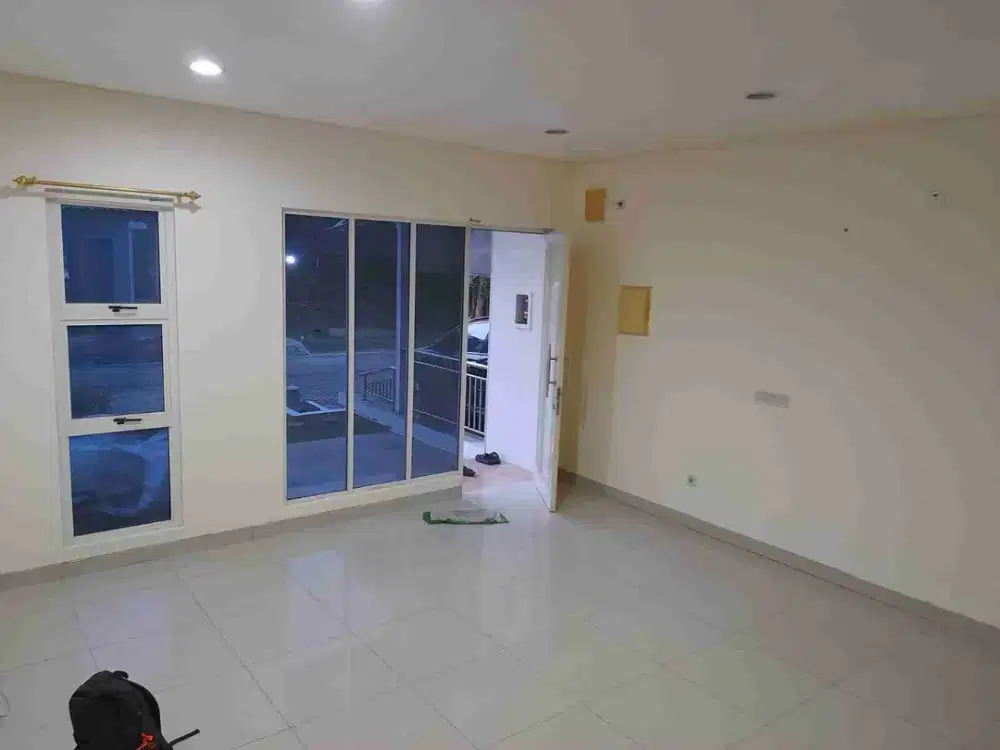 rumah cantik digolf lake