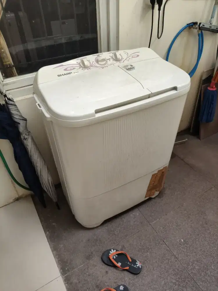 Mesin cuci bekas