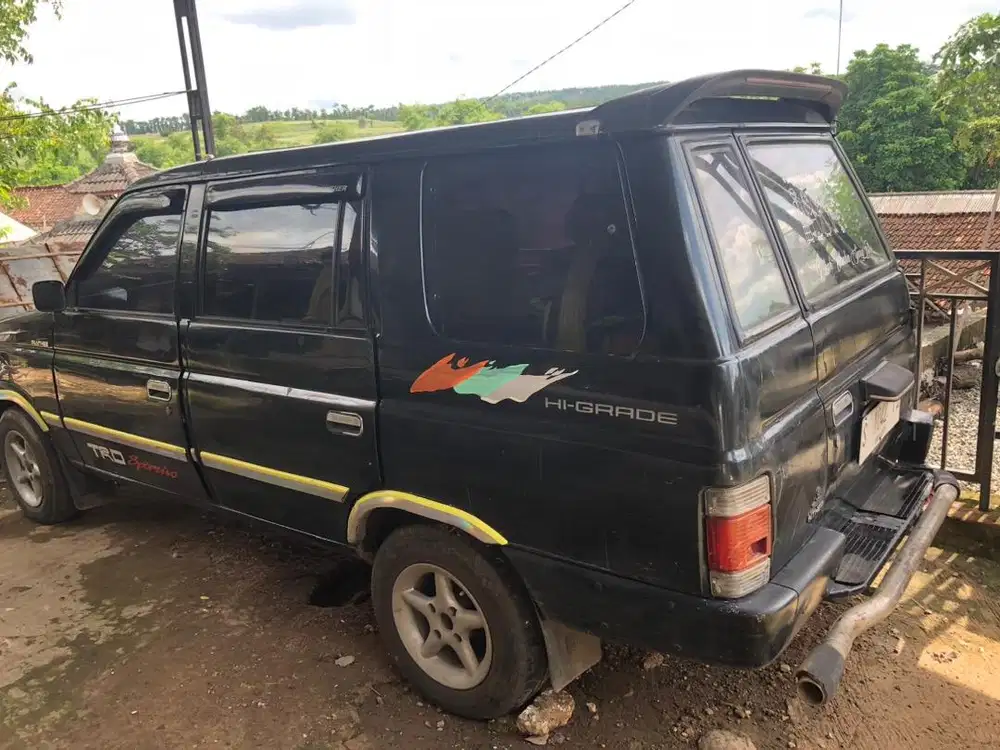 Di jual cepat isuzu phanter 2.200 cc