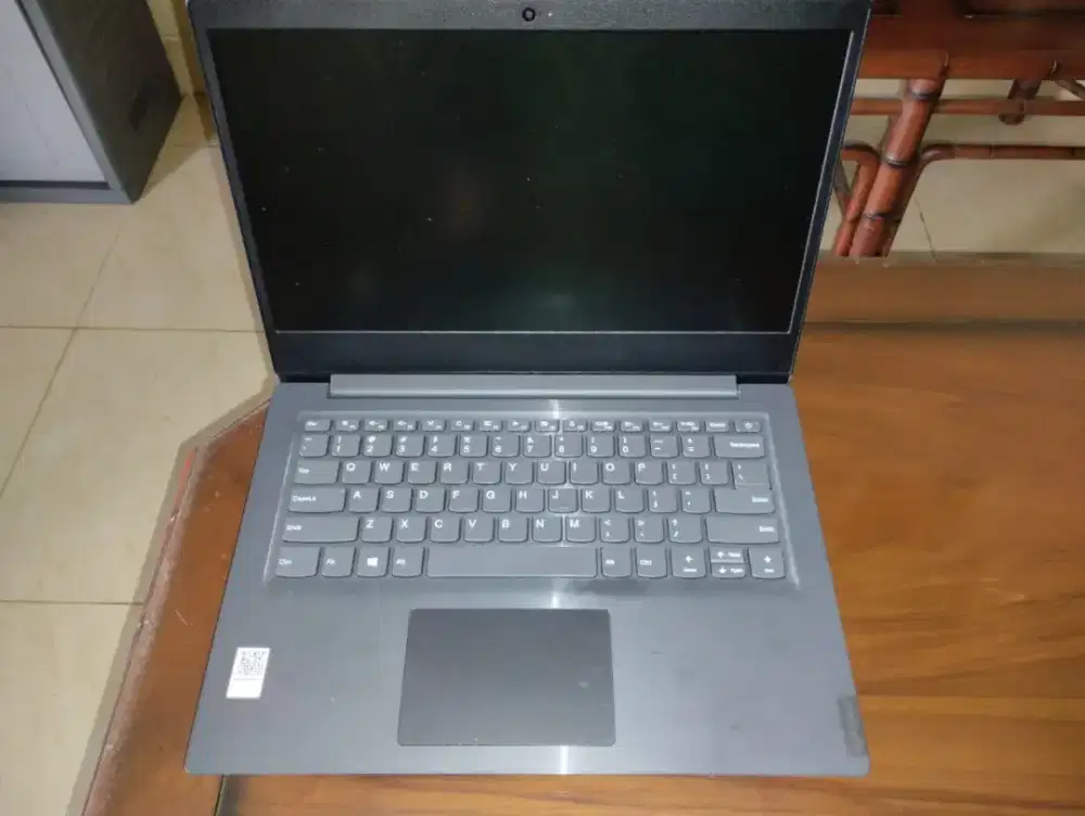 LAPTOP LENOVO V14 ATHLON 8/256SSD 2021 WINDOWS 10 GREY