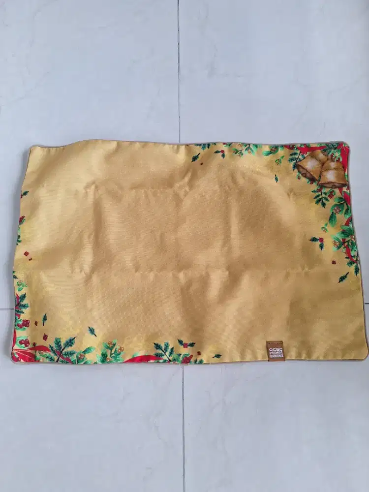 Placemats motif lonceng