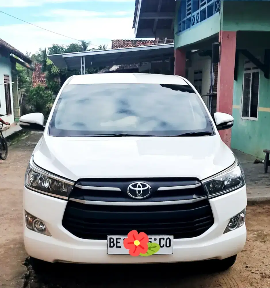 Innova Reborn 2017 Matic Bensin – KM Rendah, Pribadi