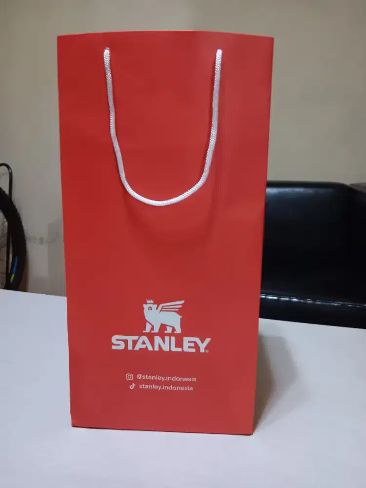 Tumbler stanley edisi messi BISA NEGO