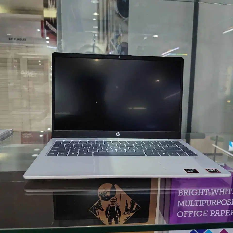 HP OMNIBOOK 3 NG AI 14 RYZEN AI 5 340 24GB 512GB W11+OHS