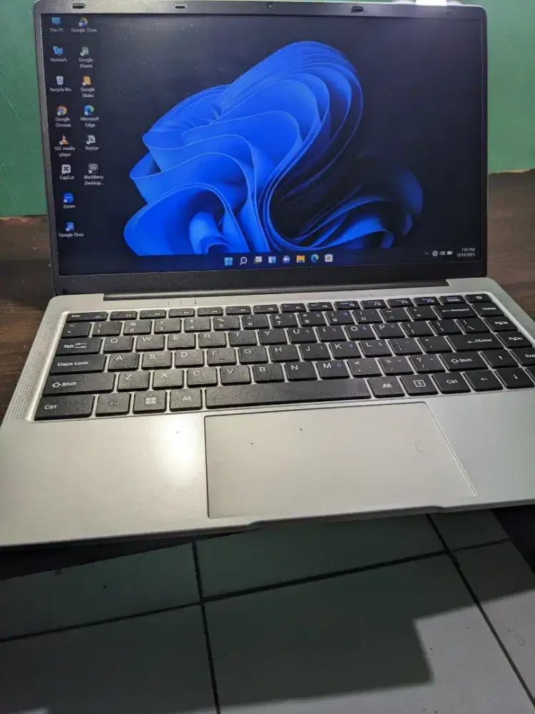 Laptop KUU Xbook 2