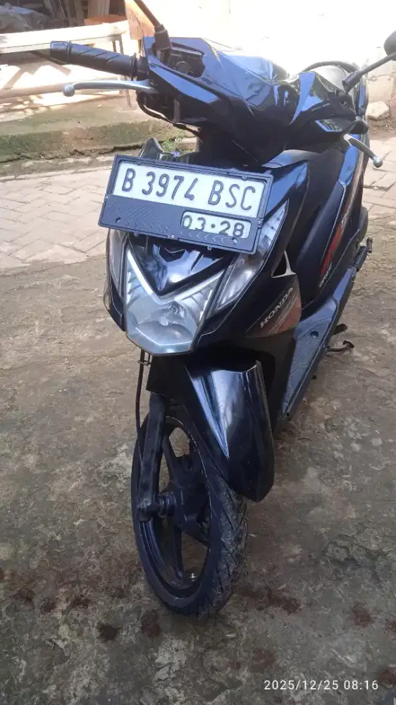 Honda beat FI tahun 2014