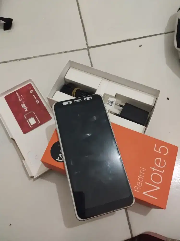 Redmi Note 5 4/64, gold