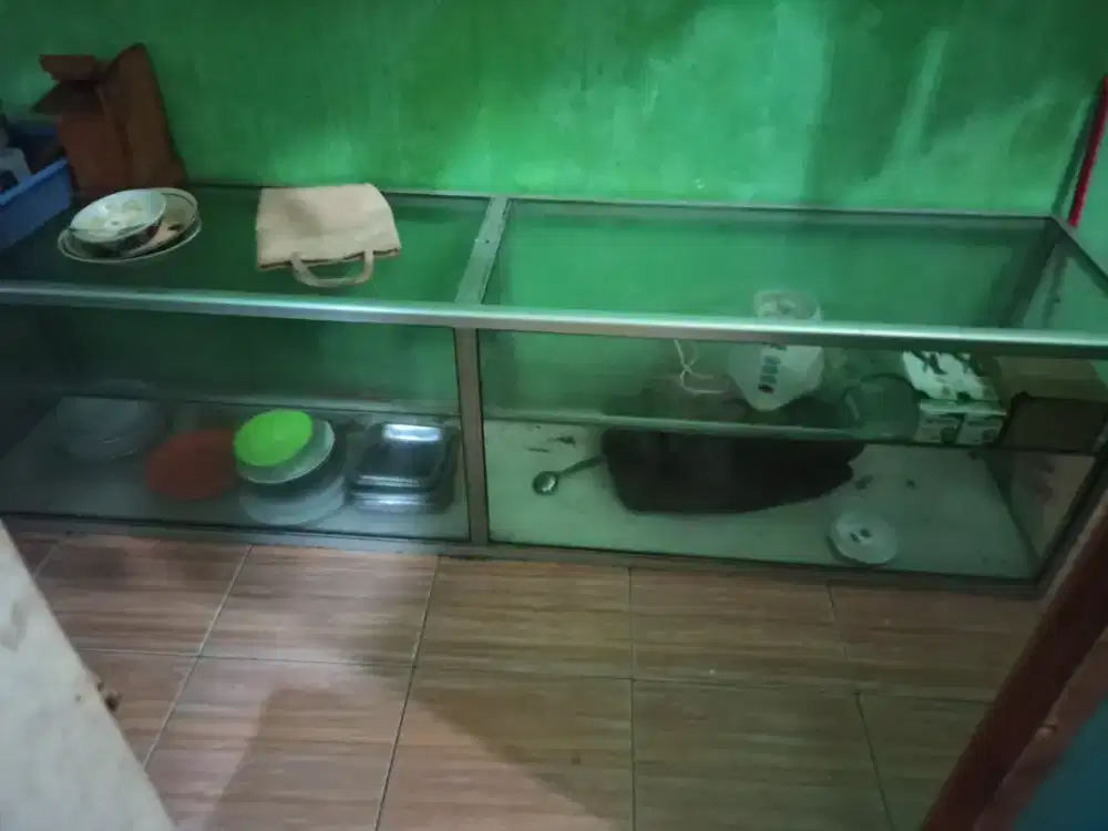 Etalase warteg murah meriah