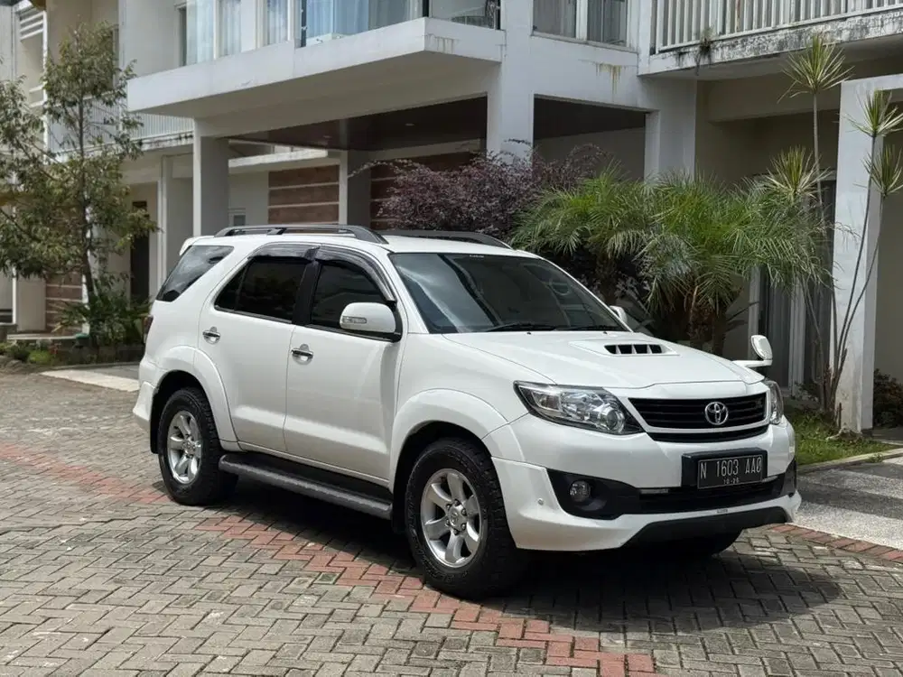 Fortuner VNT TRD 2015 AT Diesel Odo 75Rb Asli N