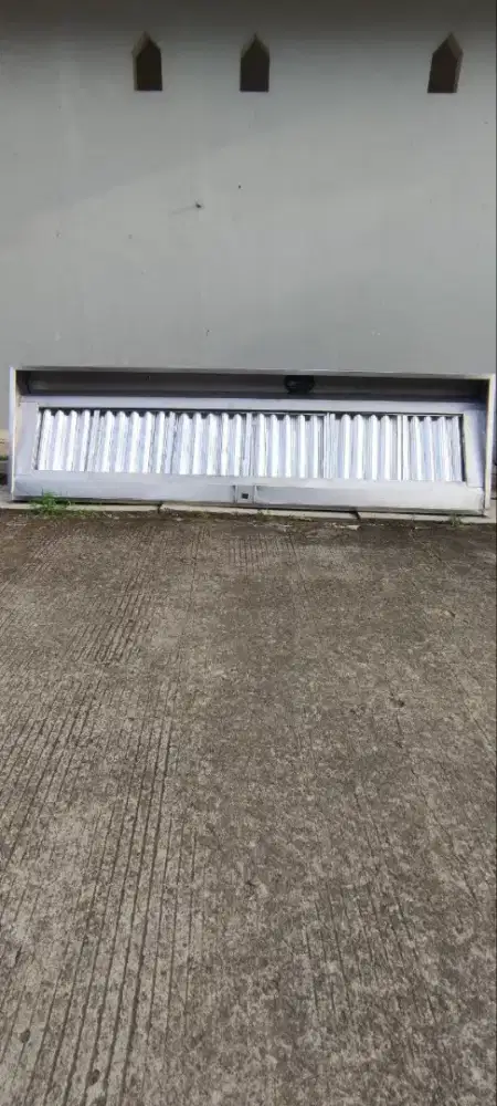 Hood complete 
Filter baru lampu baru
Ukuran 300x80x50
Stainless 304